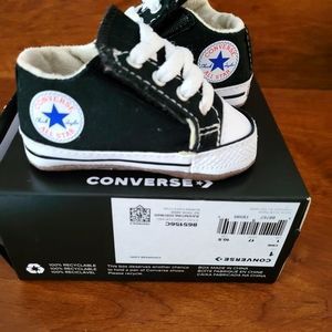 Converse Crib Shoes Size 1 Blk/Wht